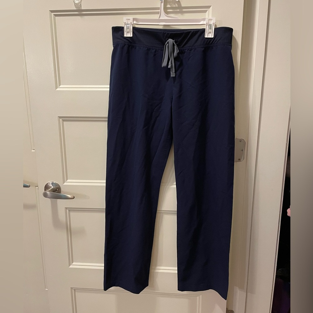Livingston Basic Scrub Pants™